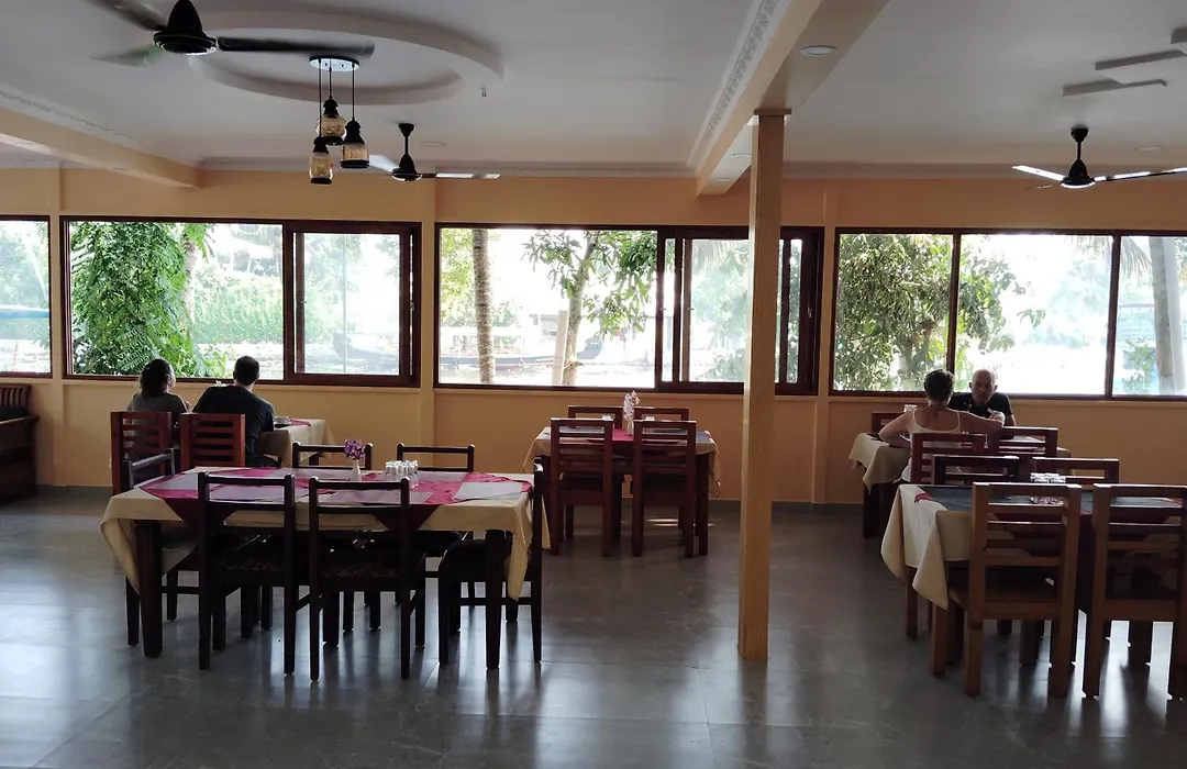The Lake Paradise Boutique Resort-1